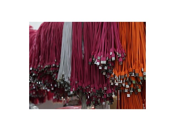 不同的線芯對(duì)磁吸數(shù)據(jù)線有什么影響？數(shù)據(jù)線廠家為你分析